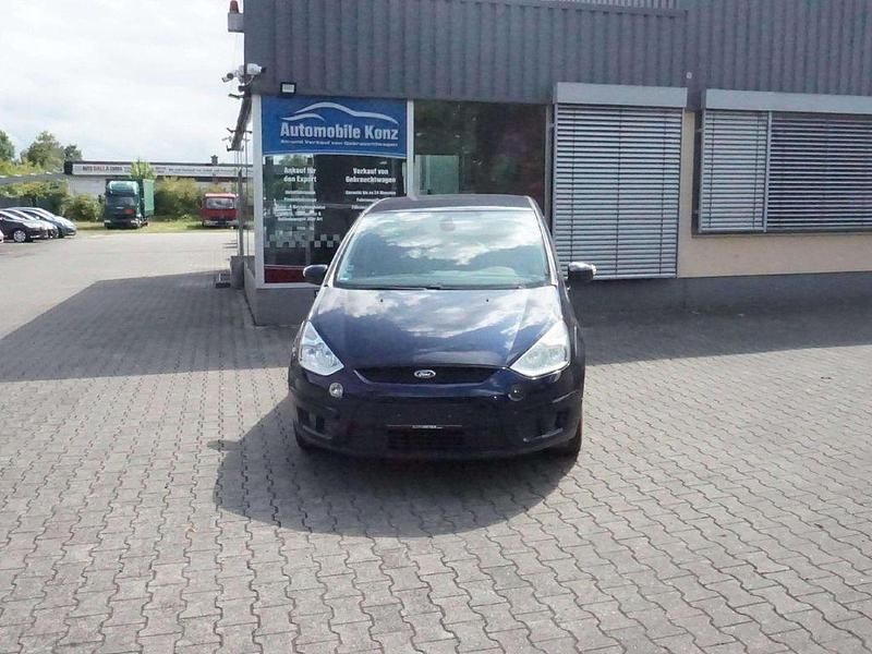 Gebraucht Ford S-MAX Titanium 145 PS (106 kW) 2006 Blau Van / Kleinbus