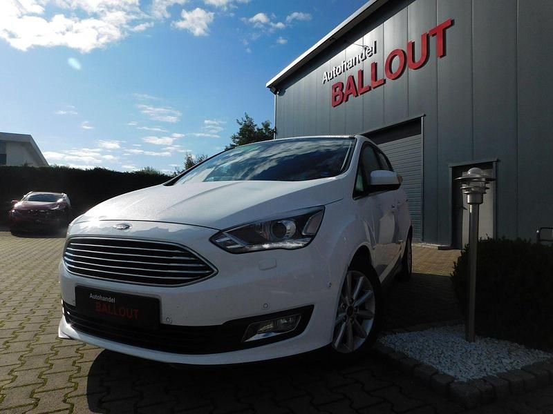 Weiß Gebraucht 2017 Ford Grand C-Max Titanium Van / Kleinbus | 6.999 € - Bild 1/4