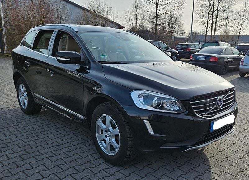 Gebraucht Volvo XC60 Summum 190 PS (139 kW) 2017 Schwarz SUV
