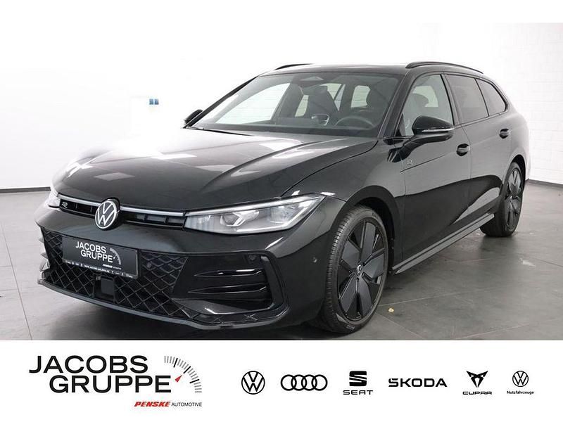 Schwarz Gebraucht 2025 VW Passat Style Kombi | 42.960 € (Etwas zu teuer) - Bild 1/4