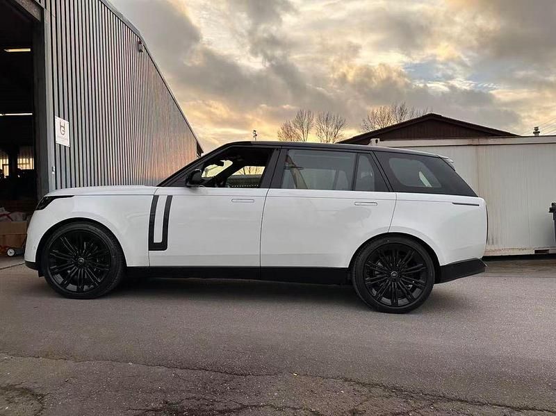 Neu Land Rover Range Rover 349 PS (256 kW) 2025 Weiß SUV