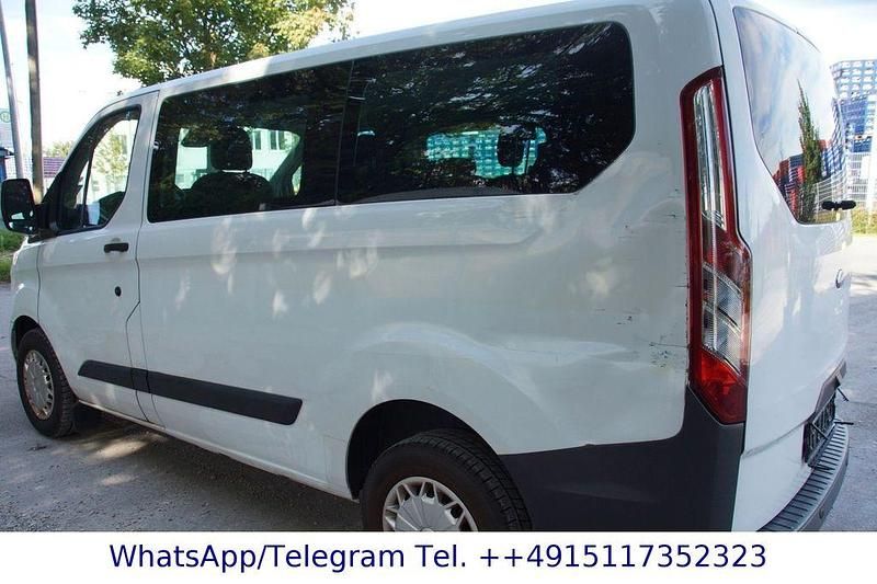 Gebraucht Ford Transit Custom 101 PS (74 kW) 2015 Weiß Limousine