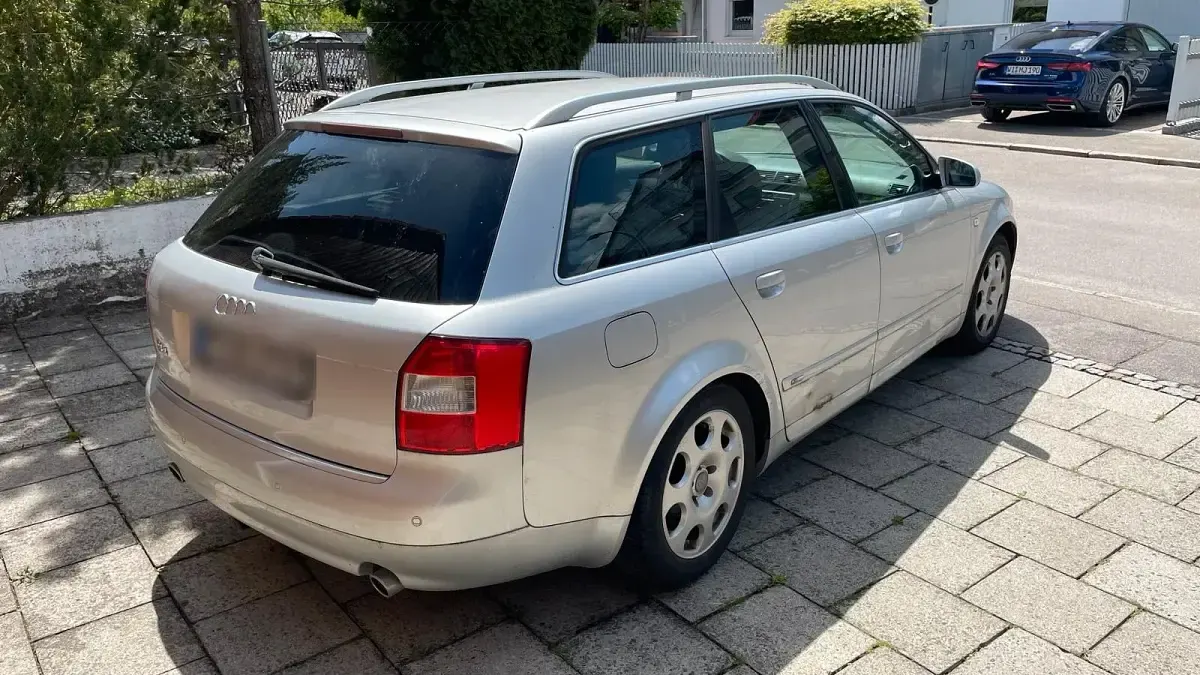 Używany Audi A4 S-Line 163 KM (119 kW) 2004 Srebrny Kombi