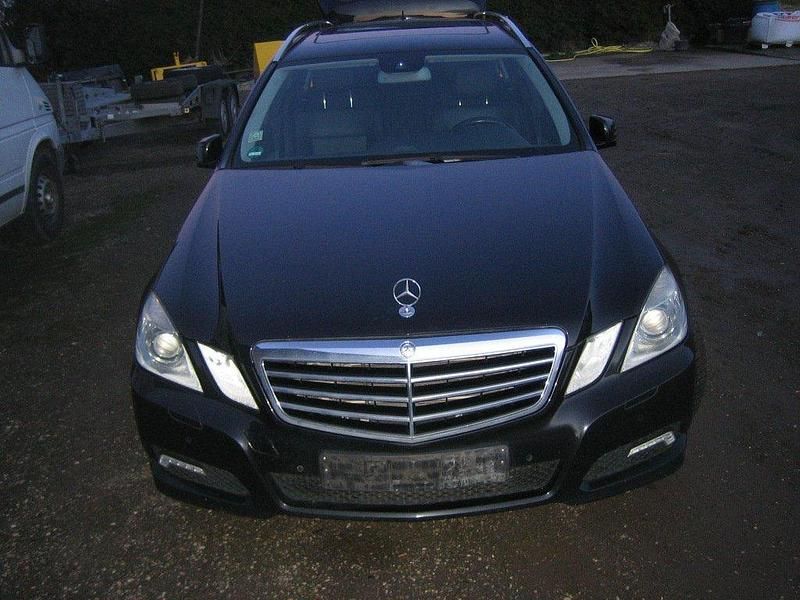 Gebraucht Mercedes 350 231 PS (169 kW) 2009 Schwarz Kombi