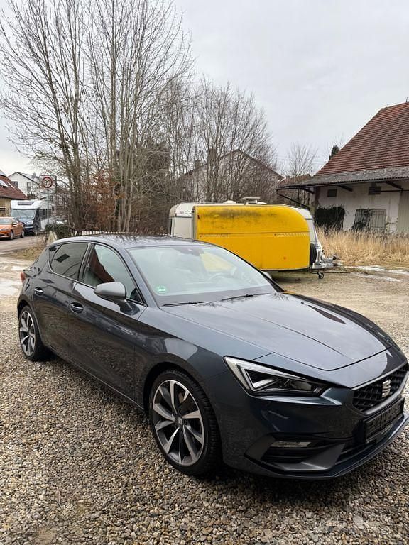 Gebraucht Seat Leon FR 150 PS (110 kW) 2021 Grau Limousine