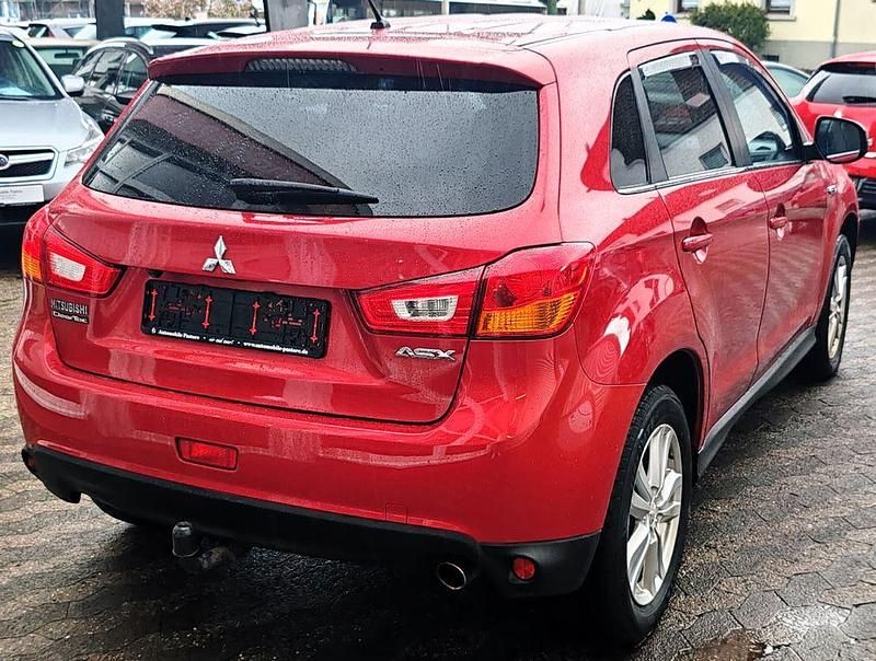 Gebraucht Mitsubishi ASX Edition 150 PS (110 kW) 2014 Rot SUV