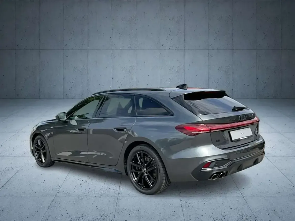 Neu Audi A5 Sport 204 PS (150 kW) 2026 Daytonagrau perleffekt Kombi