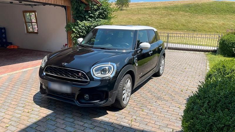 Schwarz Gebraucht 2020 Mini Cooper SD Countryman SUV | 29.800 € (Etwas zu teuer) - Bild 1/4