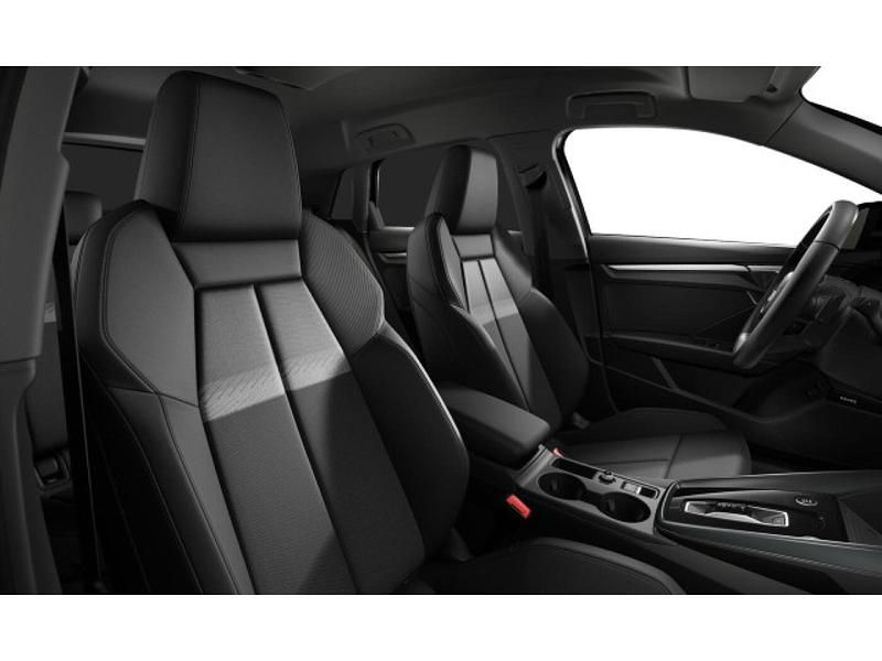 Gebraucht Audi A3 Ambiente 150 PS (110 kW) 2025 Mythosschwarz metallic Limousine