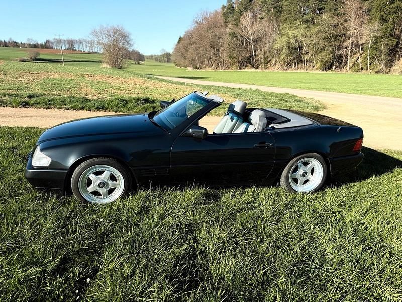 Gebraucht Mercedes SL300 1991 Schwarz Cabrio