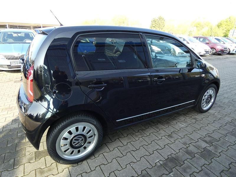 Second-hand VW up! 75 CP (55 kW) 2012 Negru Hatchback