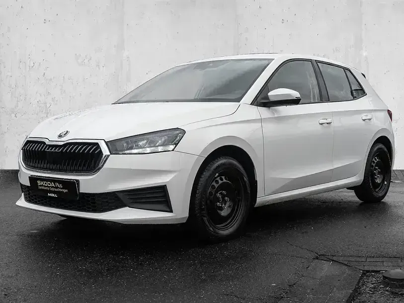 Gebraucht Skoda Fabia Active 80 PS (58 kW) 2023 Weiß Kleinwagen