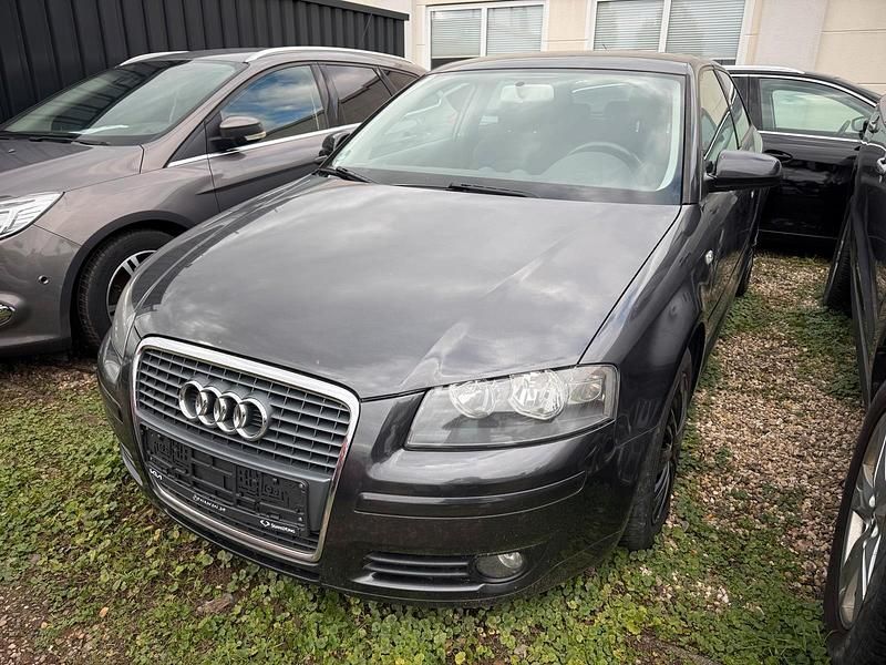 Schwarz Gebraucht 2008 Audi A3 Ambition Kleinwagen | 2.000 € (Guter Preis) - Bild 1/4