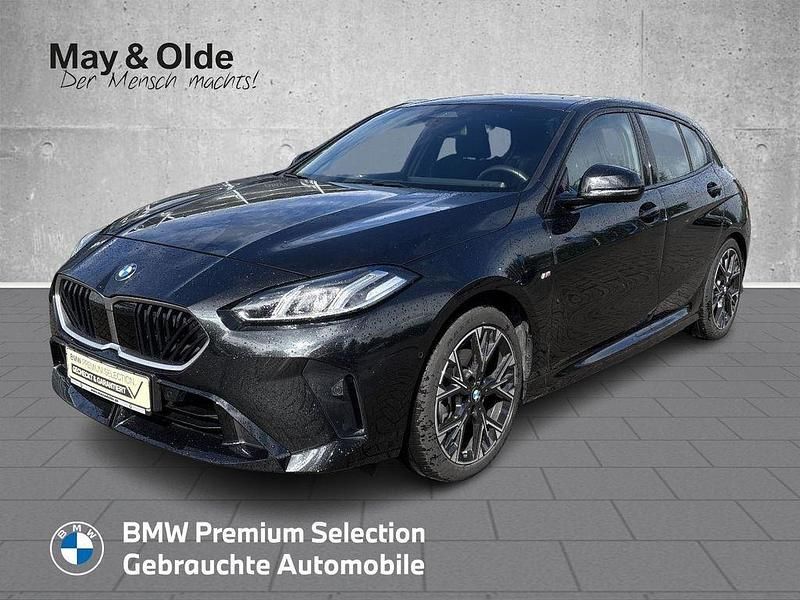 Schwarz Gebraucht 2025 BMW 120 Performance Kleinwagen | 31.990 € (Superpreis) - Bild 1/4