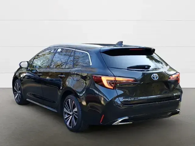 Neu Toyota Corolla 196 PS (144 kW) 2026 Schwarz Kombi