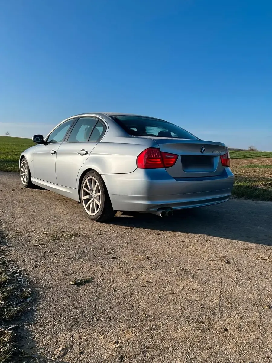 Gebraucht BMW 330 245 PS (180 kW) 2008 Andere farben Limousine
