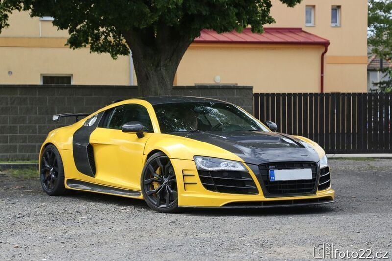 Gelb Gebraucht 2011 Audi R8 Coupé Coupé | 151.697 € - Bild 1/4