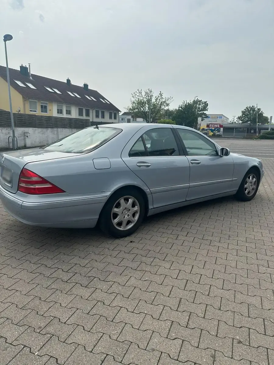 Gebraucht Mercedes S320 221 PS (162 kW) 2002 Silber Limousine