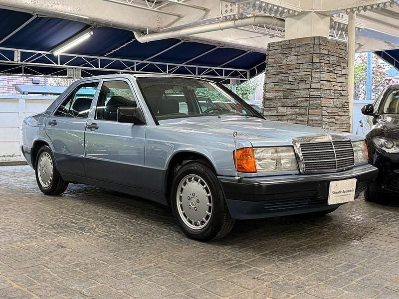 Usata Mercedes 190 1991 Blu Berlina