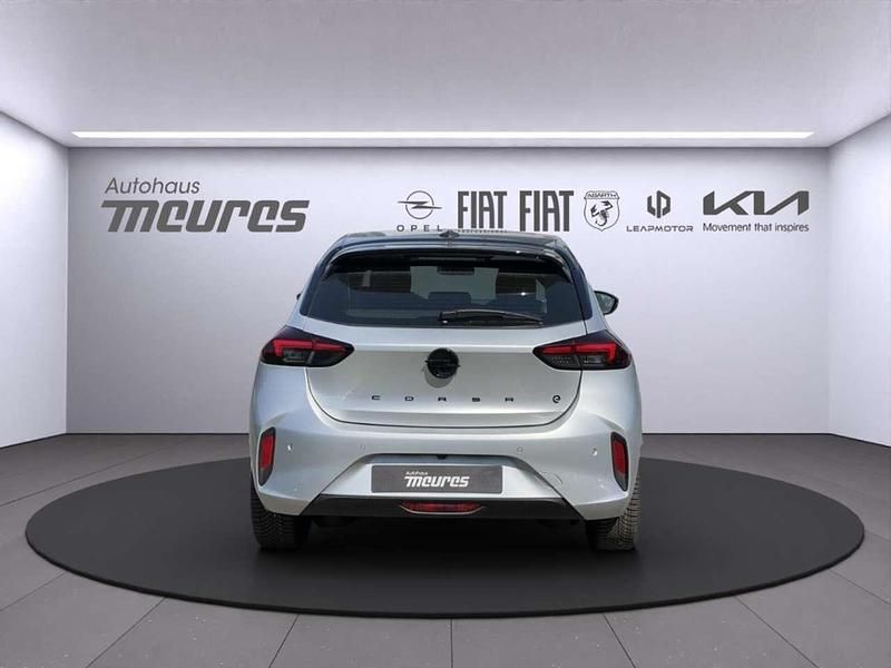 Novo Opel Corsa-e 105 kW (144 HP) 2025 Prateado Citadino