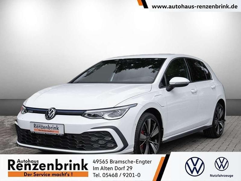 Delfingrau metallic Gebraucht 2024 VW Golf VIII Life Kombi | 29.690 € (Teuer) - Bild 1/4