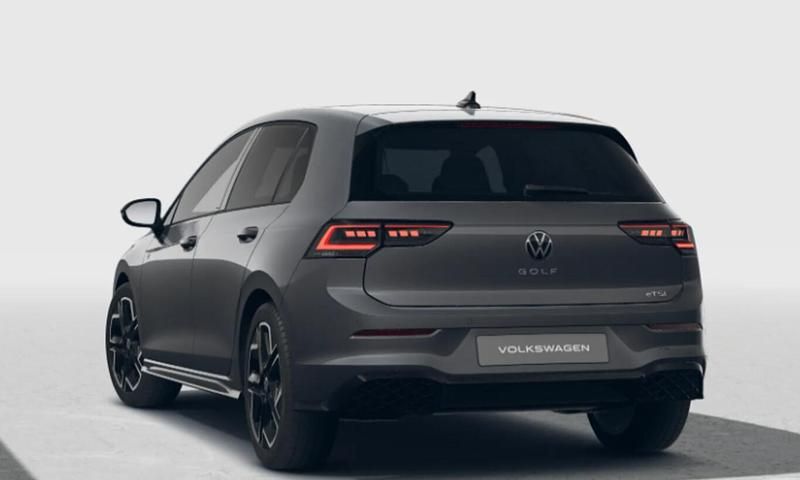 Neu VW Golf VIII R-line 204 PS (150 kW) 2026 Dolphin grey Limousine