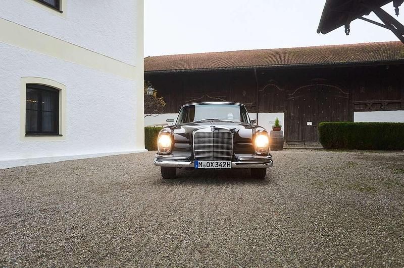 Gebraucht Mercedes W111 160 PS (117 kW) 1968 Tabacbraun Cabrio