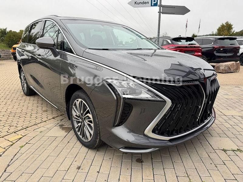 Gebraucht DFSK Forthing 4 177 PS (130 kW) 2024 Weiß Van / Kleinbus