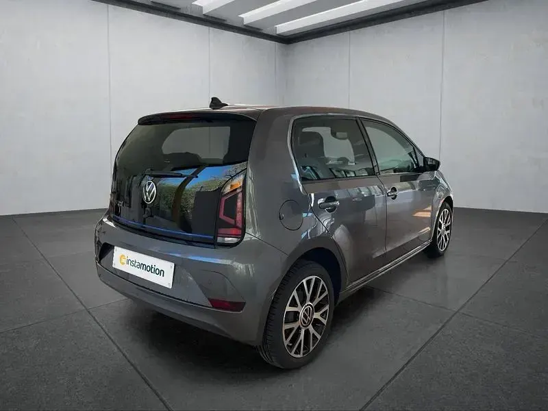 Usata VW e-up! 61 kW (83 CV) 2023 Grigio Utilitaria