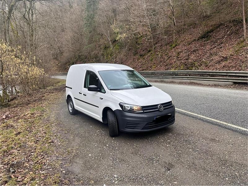 Weiß Gebraucht 2020 VW Caddy Van / Kleinbus | 9.400 € (Fairer Preis) - Bild 1/4