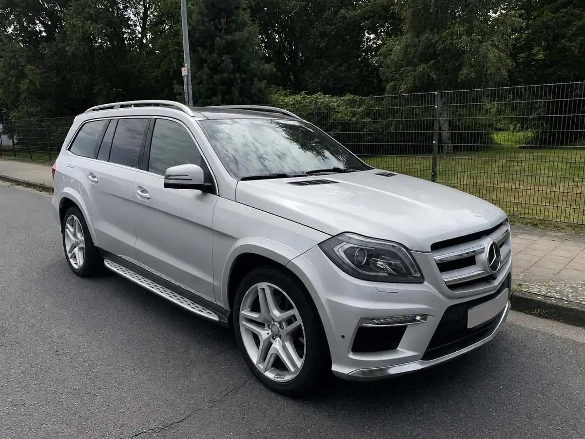 Gebraucht Mercedes GL350 AMG line 258 PS (189 kW) 2016 Silber SUV
