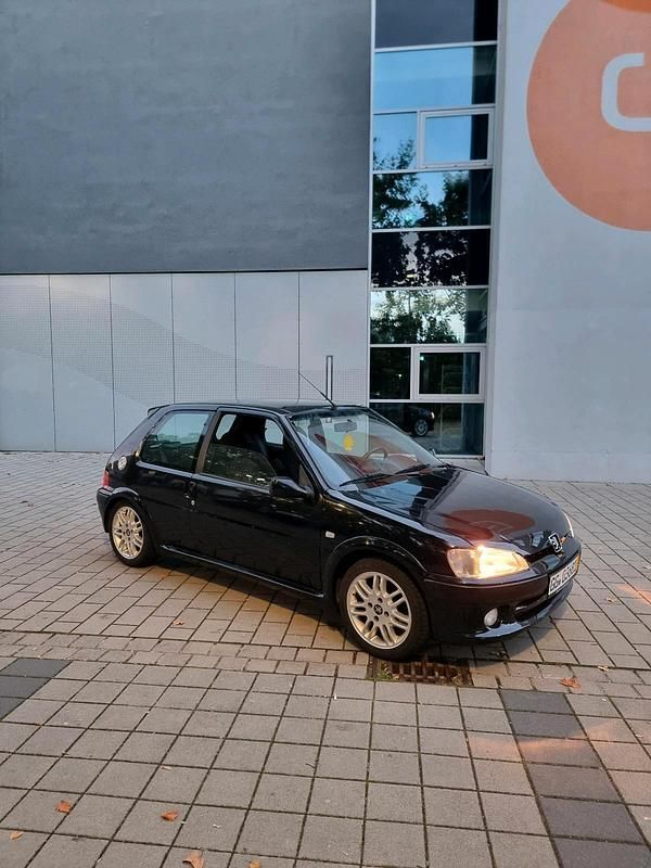 Schwarz Gebraucht 2003 Peugeot 106 Sport Kleinwagen | 2.800 € - Bild 1/4