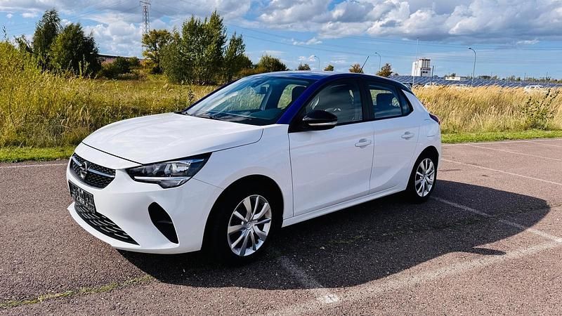 Weiß Gebraucht 2020 Opel Corsa Edition Kleinwagen | 12.500 € (Etwas zu teuer) - Bild 1/4