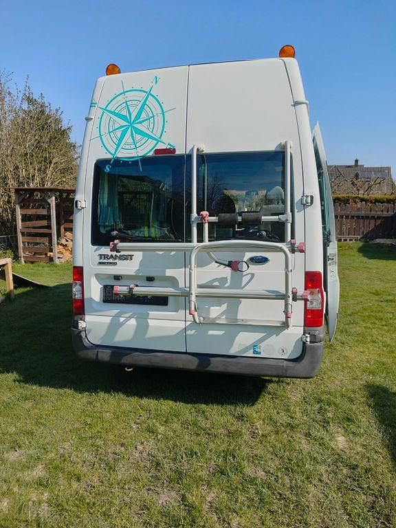 Gebraucht Ford Tourneo 101 PS (74 kW) 2012 Weiß Van / Kleinbus