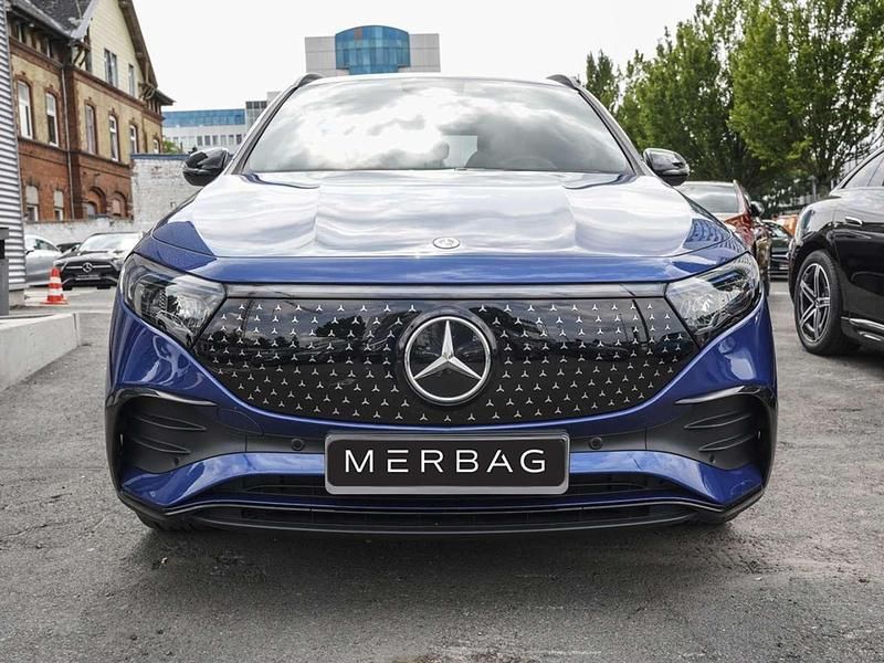 Gebraucht Mercedes EQA250 Advanced 139 kW (190 PS) 2024 Spektralblau SUV