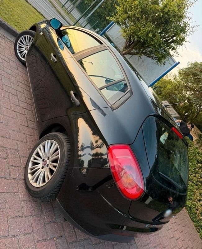 Gebraucht Fiat Bravo 90 PS (66 kW) 2008 Schwarz Kleinwagen