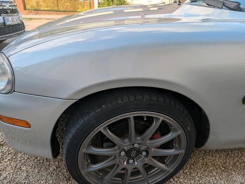 Gebraucht Mazda MX5 110 PS (80 kW) 2002 Silber Cabrio