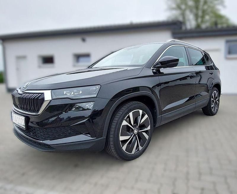 Schwarz Gebraucht 2023 Skoda Karoq Style SUV | 31.600 € (Etwas zu teuer) - Bild 1/4