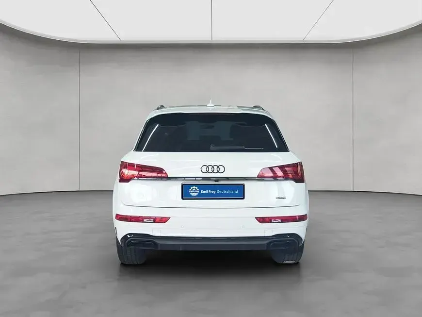 Gebraucht Audi Q5 S-Line 286 PS (210 kW) 2022 Gletscherweiß metallic SUV