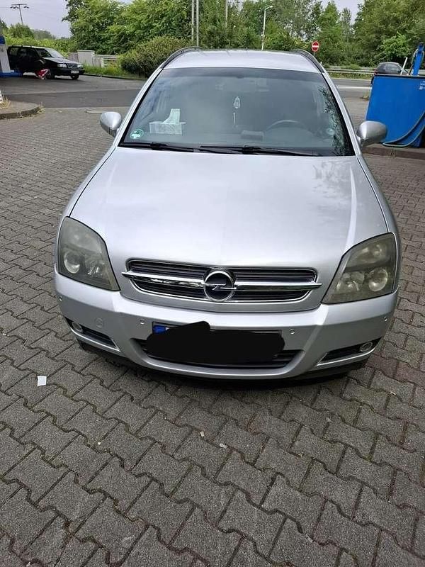 Silber Gebraucht 2004 Opel Vectra Kombi | 1.300 € (Fairer Preis) - Bild 1/4