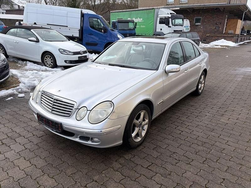 Gebraucht Mercedes E350 Elegance 272 PS (200 kW) 2005 Silber Limousine