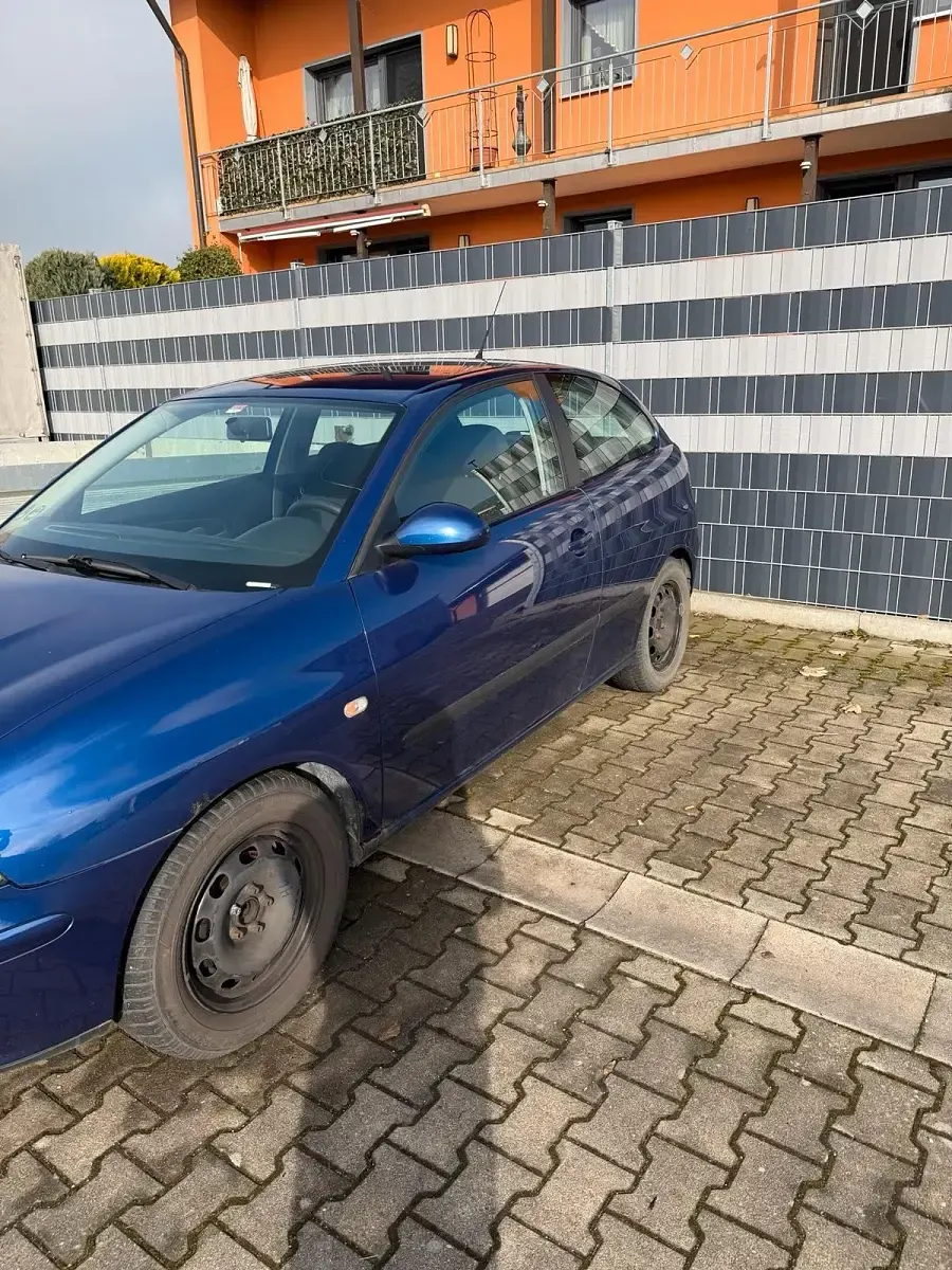Gebraucht Seat Ibiza 75 PS (55 kW) 2004 Blau Kleinwagen