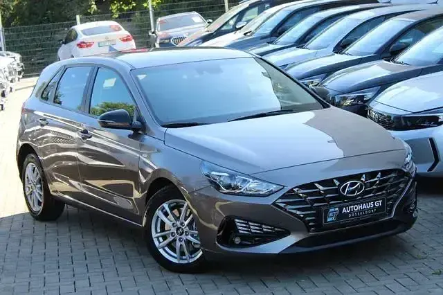 Gebraucht Hyundai i30 Edition 30 160 PS (117 kW) 2022 Grau Limousine