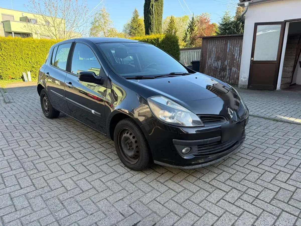 Gebraucht Renault Clio III 88 PS (64 kW) 2007 Schwarz Kleinwagen