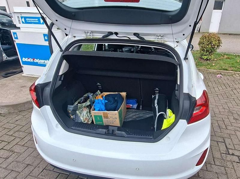Gebraucht Ford Fiesta Trend 71 PS (52 kW) 2018 Kleinwagen