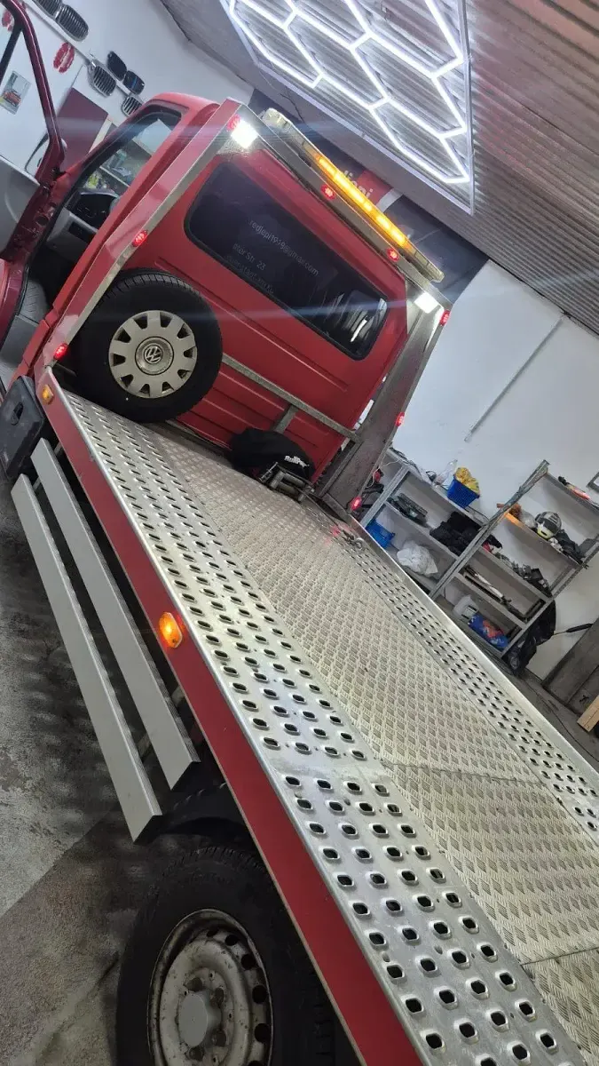 Gebraucht VW LT 109 PS (80 kW) 2005 Andere farben