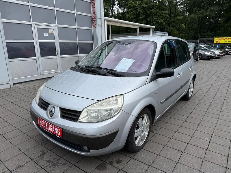 Grau Gebraucht 2005 Renault Scénic II Dynamique Van / Kleinbus | 2.950 € (Etwas zu teuer) - Bild 1/4