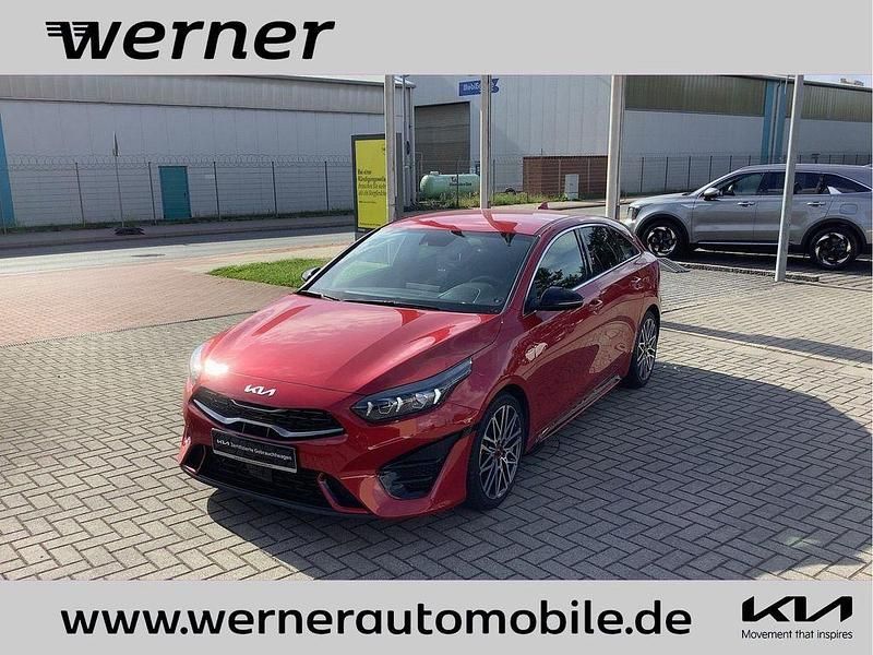 Rot Gebraucht 2024 Kia ProCeed Kleinwagen | 29.470 € (Guter Preis) - Bild 1/4