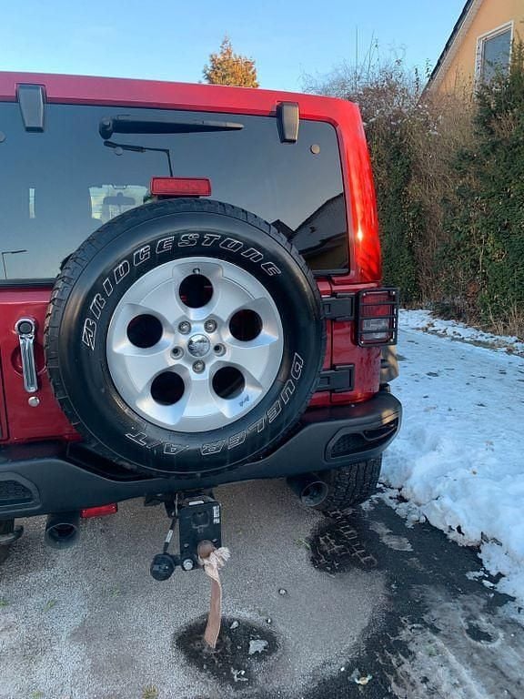Gebraucht Jeep Wrangler Rubicon 284 PS (208 kW) 2012 Rot SUV