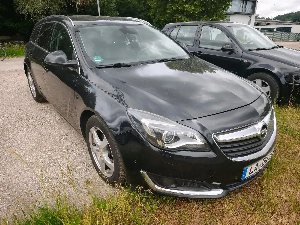 Gebraucht Opel Insignia 170 PS (125 kW) 2016 Schwarz Kombi